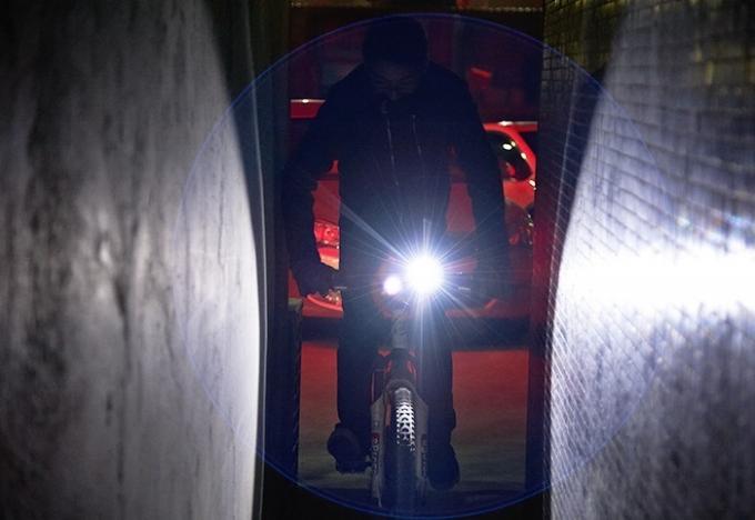 STVZO 5W bicicleta recarregável do Usb de 350 lúmens ilumina-se com 120 o orador do DB E